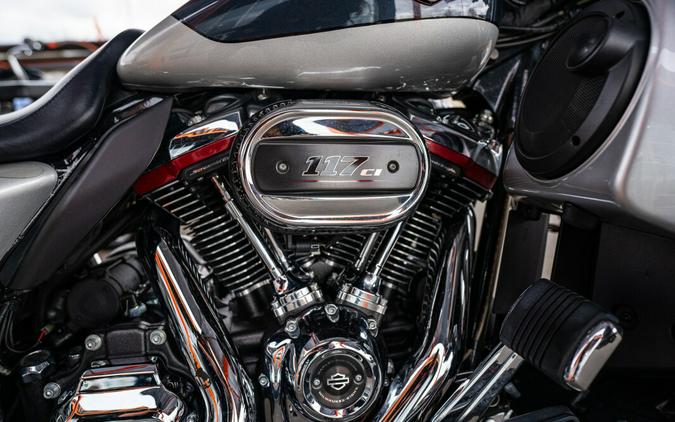 2019 CVO Street Glide FLHXSE