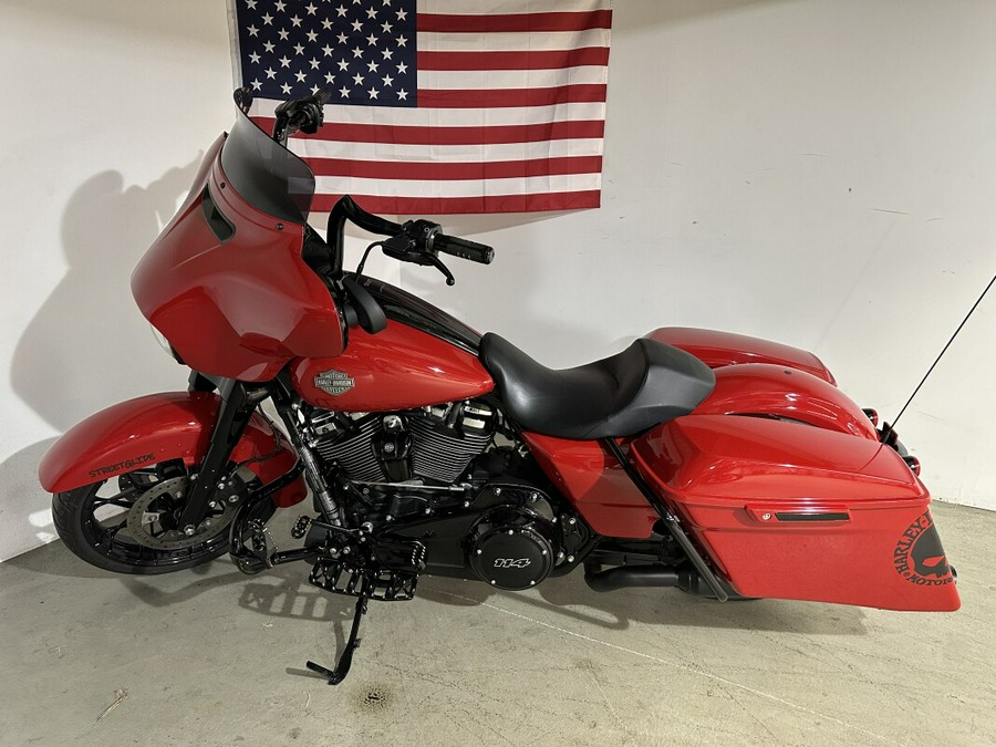 2022 Harley-Davidson Street Glide Special Redline Red - Black Finish