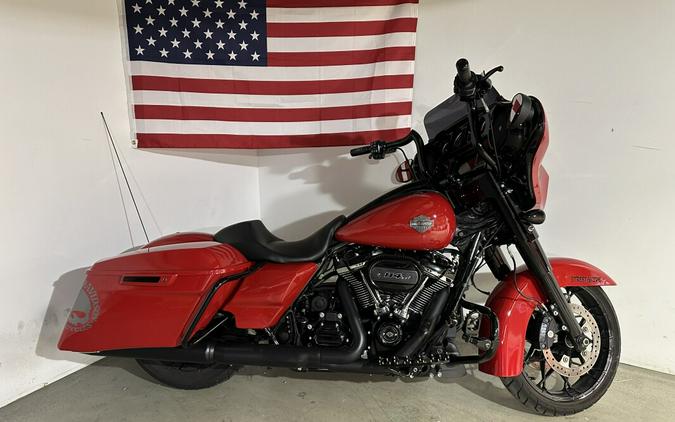 2022 Harley-Davidson Street Glide Special Redline Red - Black Finish