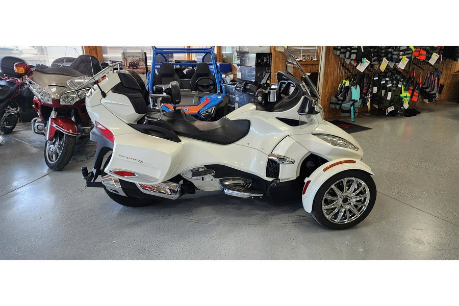 2016 Can-Am SPYDER RT Limited White/Chrome