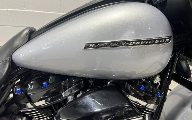 2019 Harley-Davidson® Street Glide® Special Barracuda Silver FLHXS