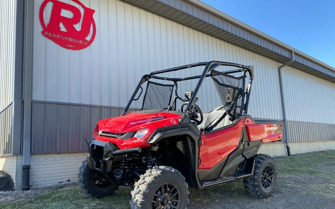 2024 Honda Pioneer 1000 Deluxe