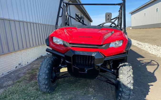 2024 Honda Pioneer 1000 Deluxe