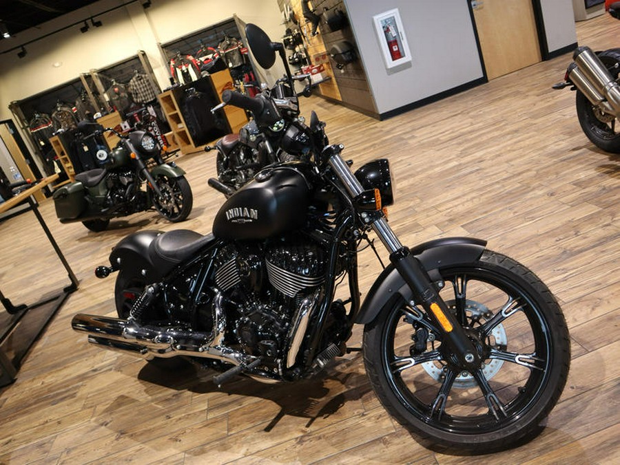 2022 Indian Motorcycle® Chief® Bobber Dark Horse® Black Smoke