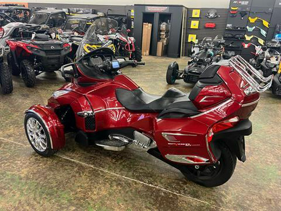 2015 Can-Am Spyder® RT Limited