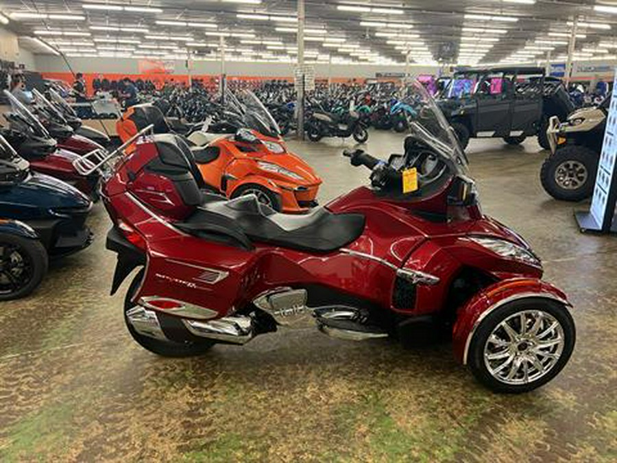 2015 Can-Am Spyder® RT Limited