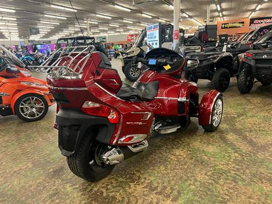 2015 Can-Am Spyder® RT Limited