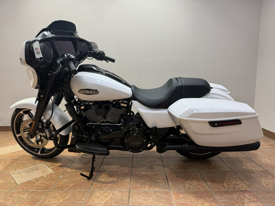 2025 FLHX Street Glide™