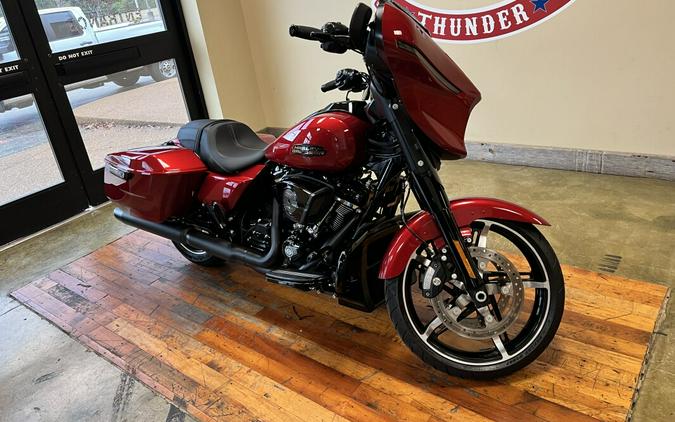 Used 2025 Harley-Davidson Street Glide Grand American Touring Motorcycle For Sale Near Memphis, TN