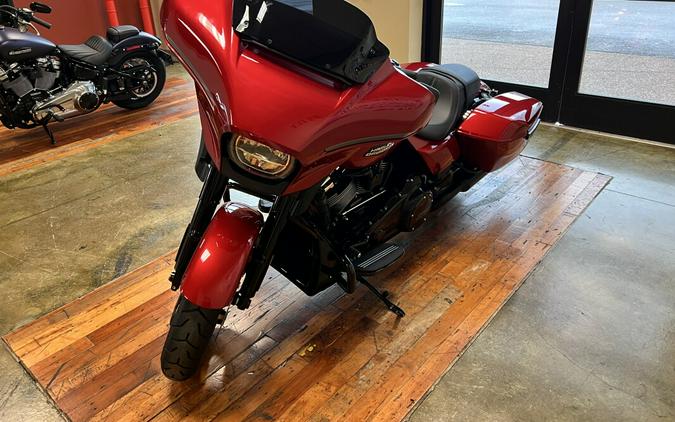 Used 2025 Harley-Davidson Street Glide Grand American Touring Motorcycle For Sale Near Memphis, TN