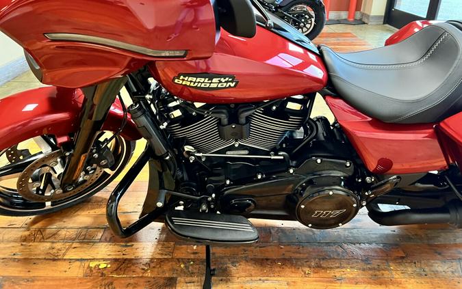 Used 2025 Harley-Davidson Street Glide Grand American Touring Motorcycle For Sale Near Memphis, TN