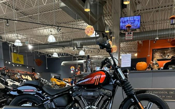 2021 Harley-Davidson Street Bob 114 Review (11 Fast Facts)