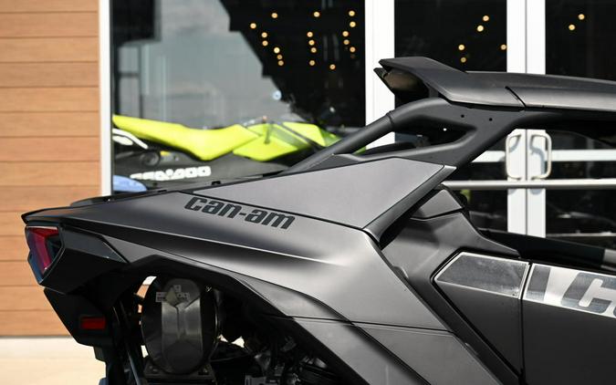 2024 Can-Am® Maverick R X RS Triple Black