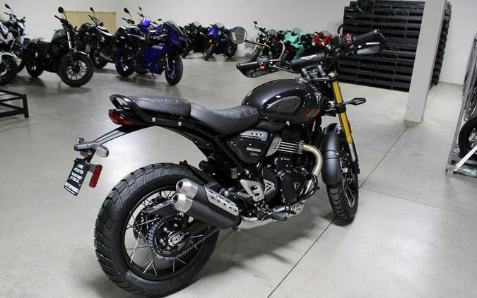 2026 Triumph Scrambler 400 XC Storm Grey