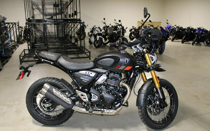 2026 Triumph Scrambler 400 XC Storm Grey
