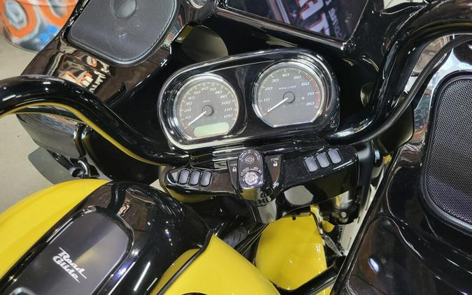 2023 Harley-Davidson Road Glide Special Industrial Yellow/Vivid Black – Blac