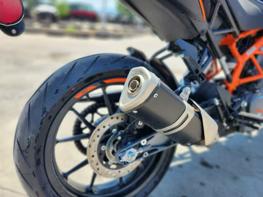 2023 KTM 390 Duke