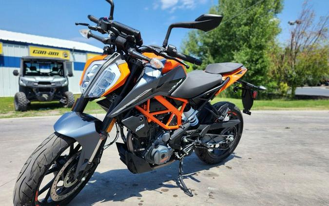2023 KTM 390 Duke