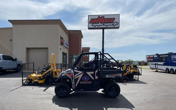 2019 Polaris® Ranger XP® 900 EPS Premium Silver Pearl