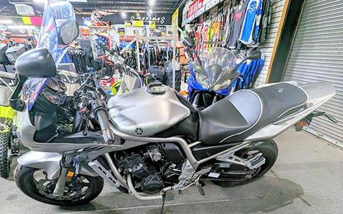 2005 Yamaha FZ1