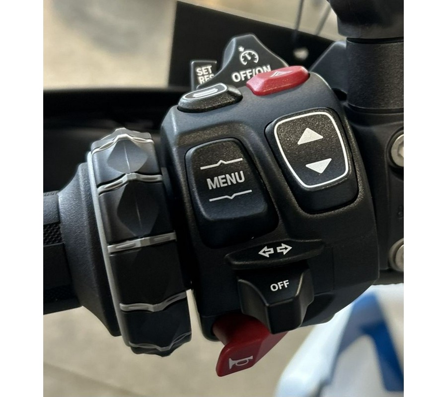 2024 BMW R 1300 GS Light White