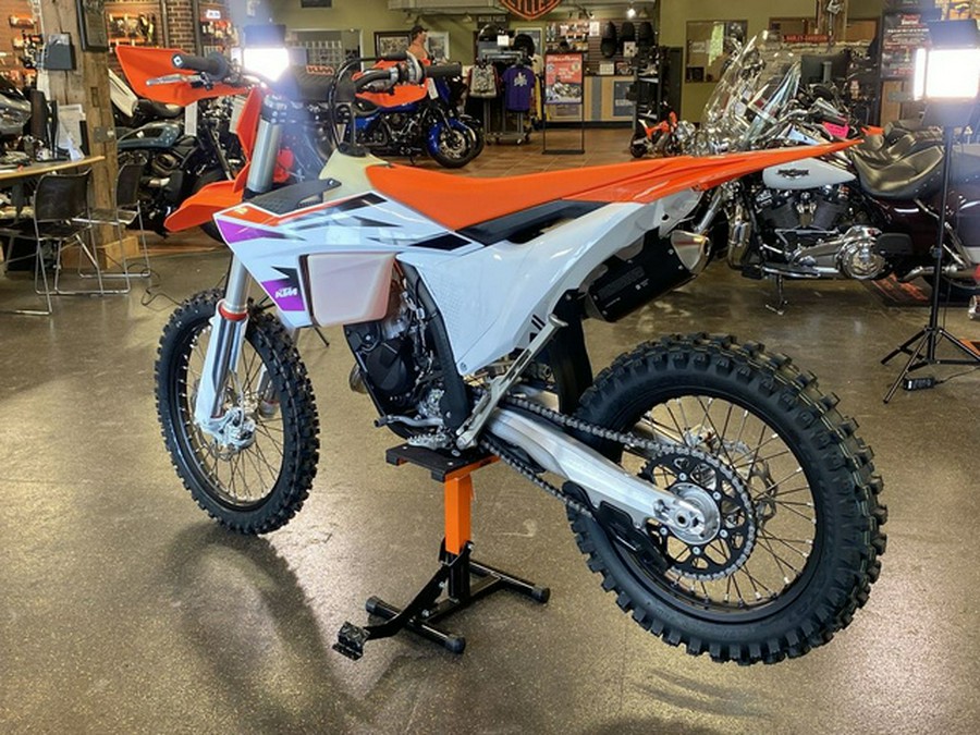 2024 KTM XC 125