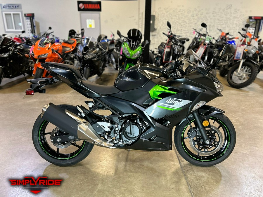 2023 Kawasaki Ninja 400