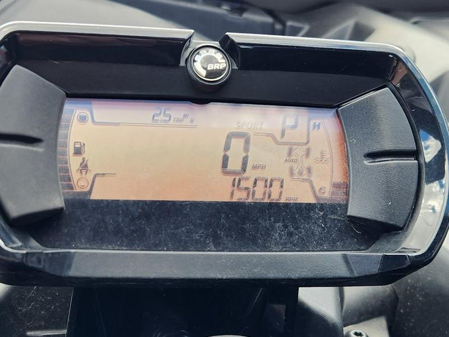 2025 Can-Am® Maverick X3 MAX DS Turbo Fiery Red & Hyper Silver