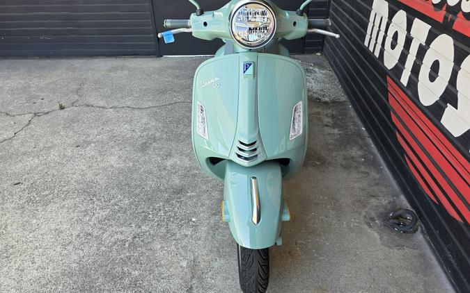 2027 Vespa GTS 310 80th Anniversary