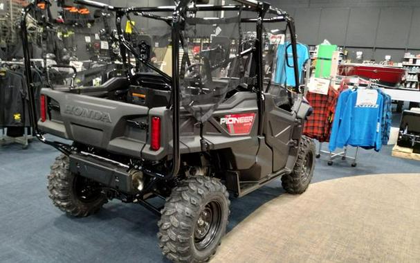 2025 Honda® Pioneer 1000-5