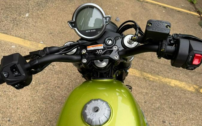 2026 Moto Guzzi V7 Sport