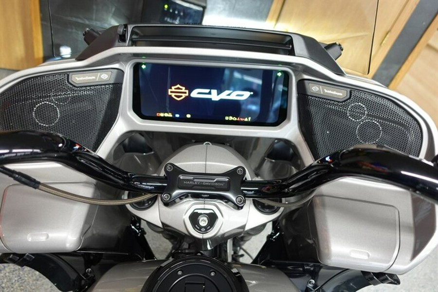 2023 Harley-Davidson CVO Road Glide