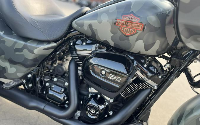 2025 Harley-Davidson® FLTRT Road Glide® 3 CUSTOM CAMO WRAP 855279