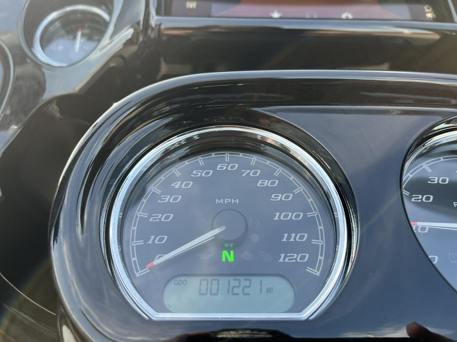 2025 Harley-Davidson® FLTRT Road Glide® 3 CUSTOM CAMO WRAP 855279