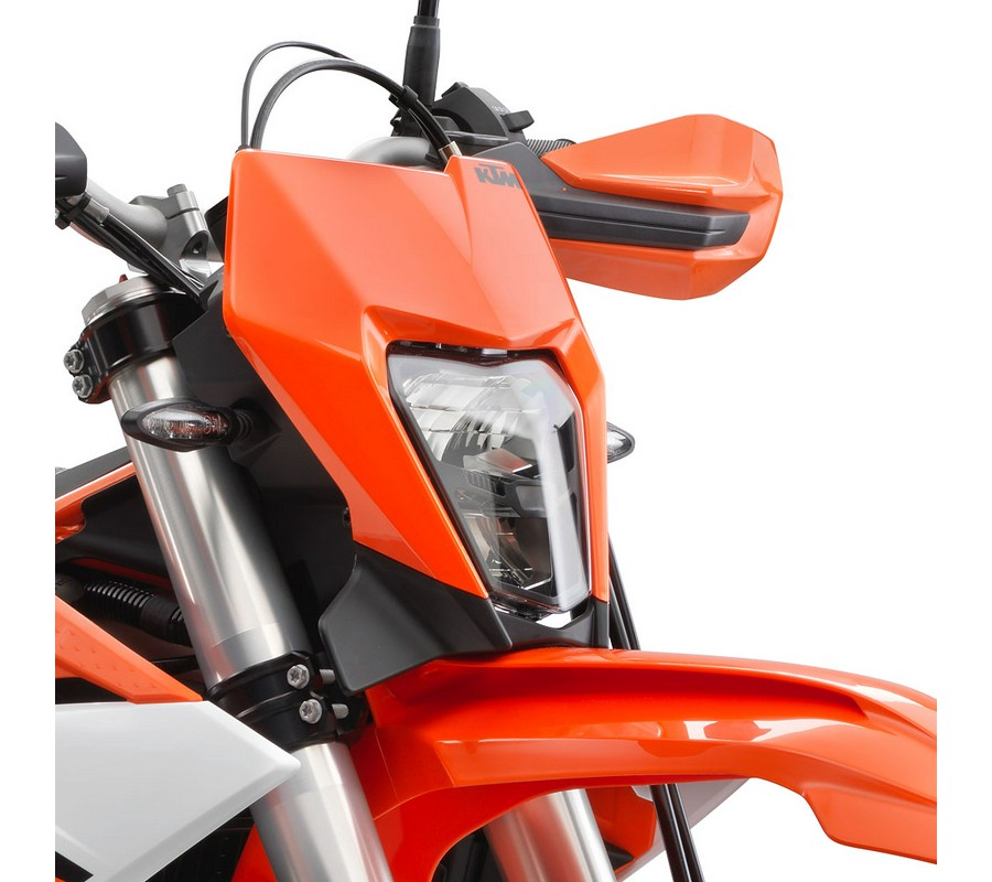 2027 KTM 690 Enduro R