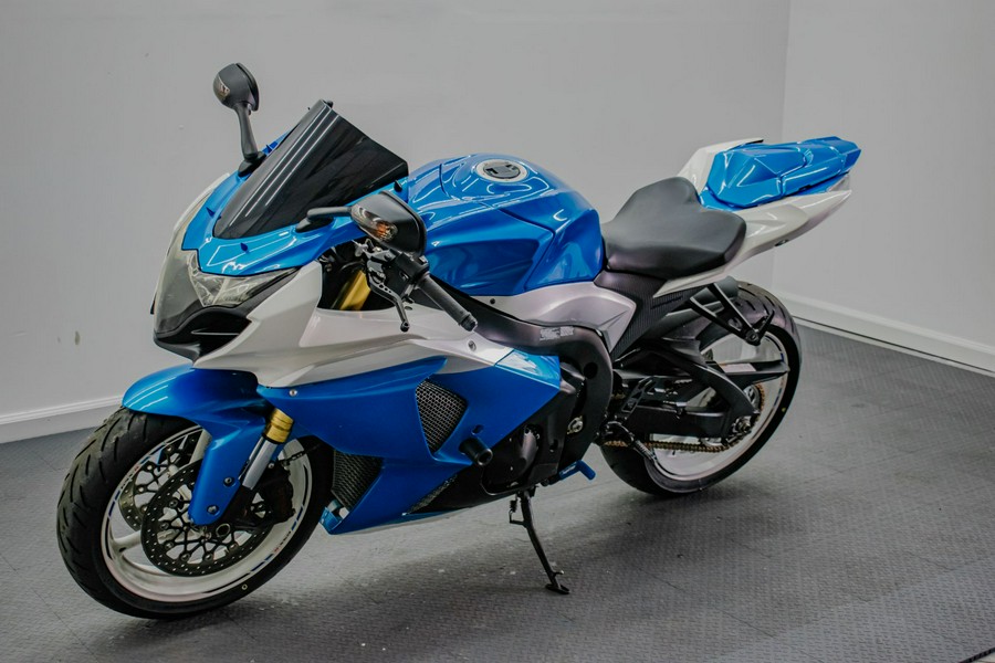 2013 Suzuki GSX-R1000™