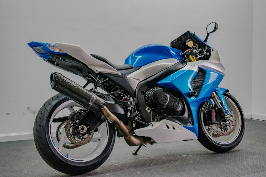 2013 Suzuki GSX-R1000™