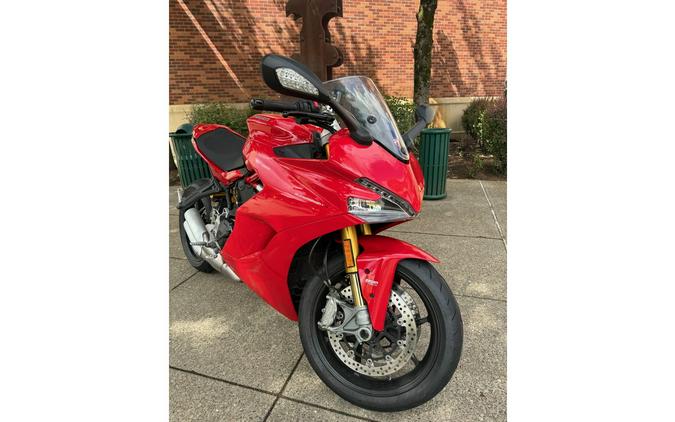 2019 Ducati SuperSport S Red