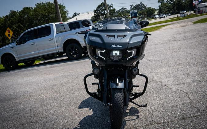 2024 Indian Motorcycle® Challenger® Elite Charcoal Candy/Black Candy