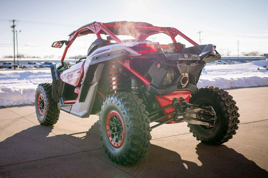 2025 Can-Am® Maverick X3 X DS Turbo RR With Smart-Shox Fiery Red & Hyper Silver