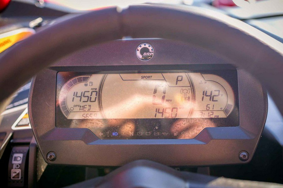 2025 Can-Am® Maverick X3 X DS Turbo RR With Smart-Shox Fiery Red & Hyper Silver