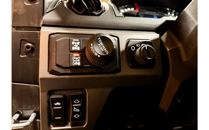 2024 Polaris RANGER CREW XD 1500 NORTHSTAR ULT - S. RED Ultimate