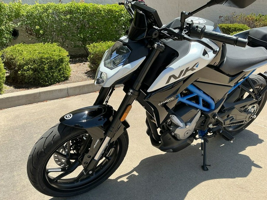 2025 CFMOTO 300NK
