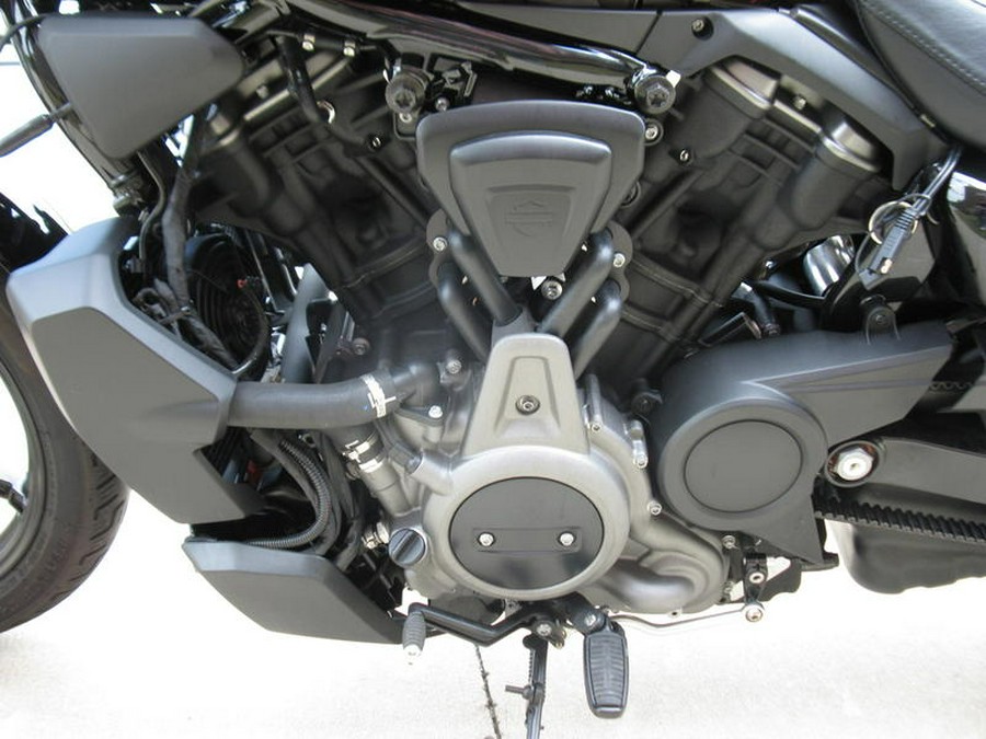 2023 Harley-Davidson® RH975 - Nightster™