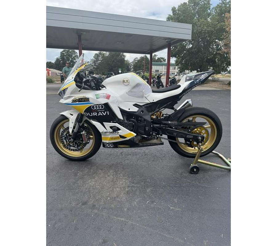 2024 Kawasaki ZX400PRFNL TRACK