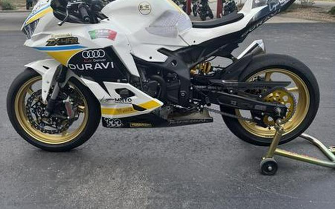 2024 Kawasaki ZX400PRFNL TRACK