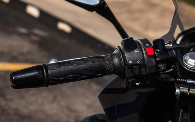 2024 Suzuki GSX 250R ABS