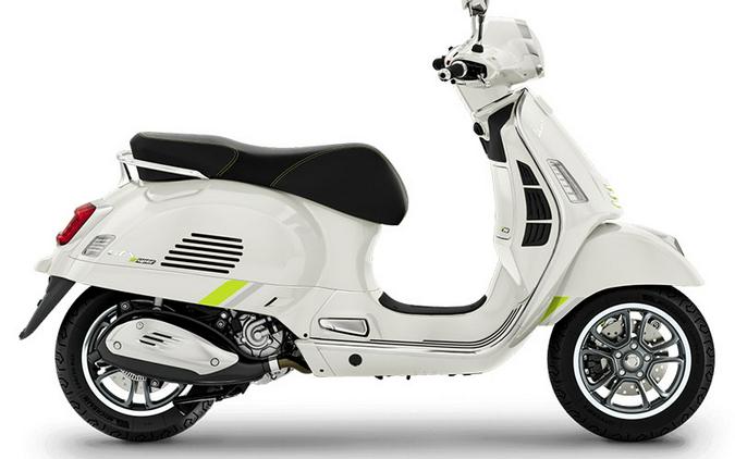2025 Vespa GTS 310 SuperTech