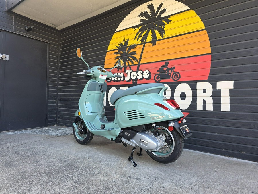 2027 Vespa Primavera 150 80th Anniversary