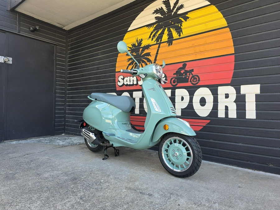 2027 Vespa Primavera 150 80th Anniversary